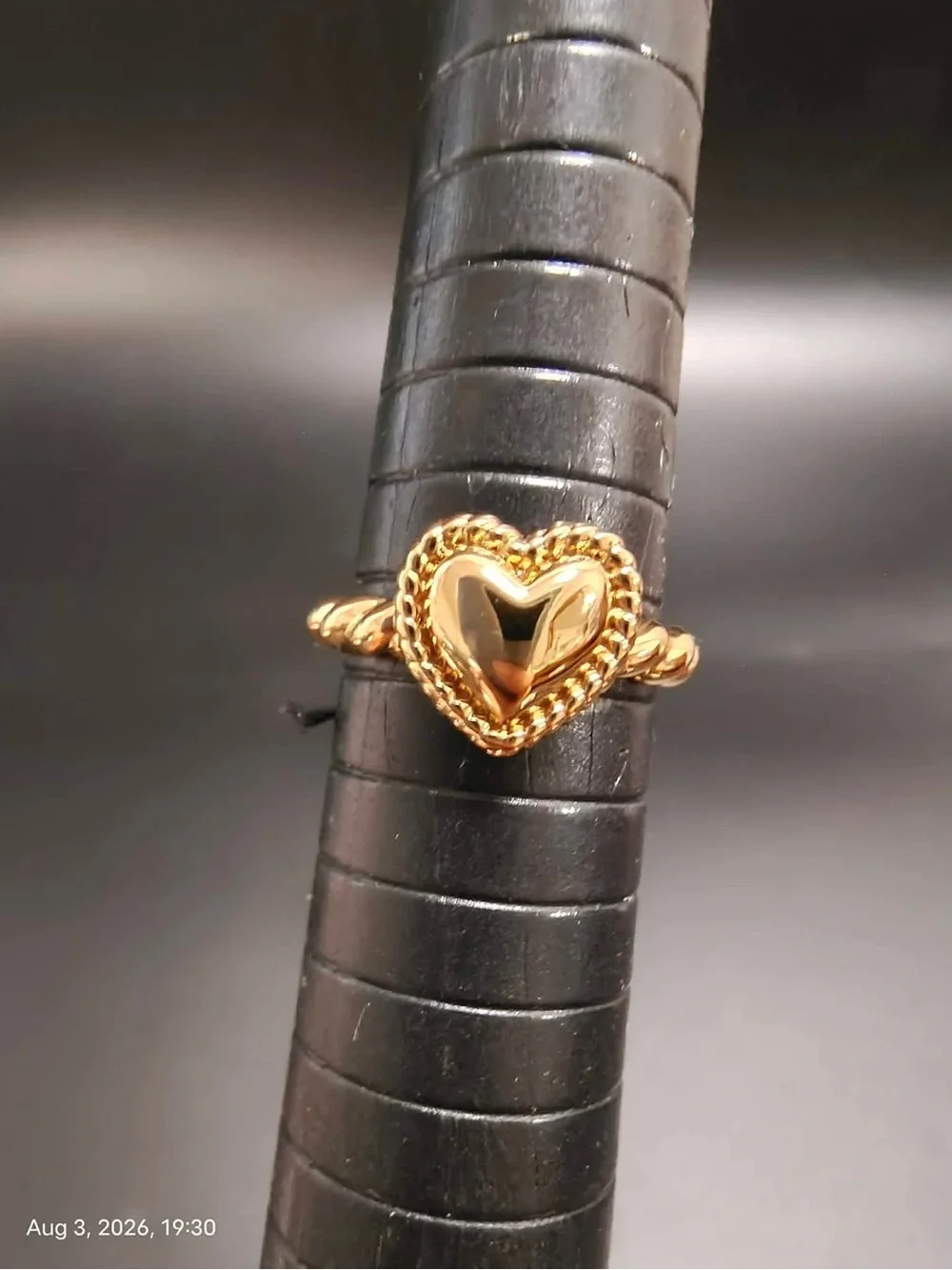 NWOT Kate spade Gold Heart Ring Size 5